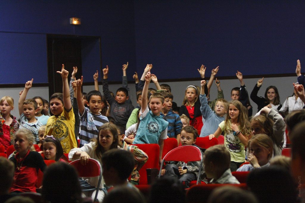 spectacle de noel enfants Bretagne animation immersive