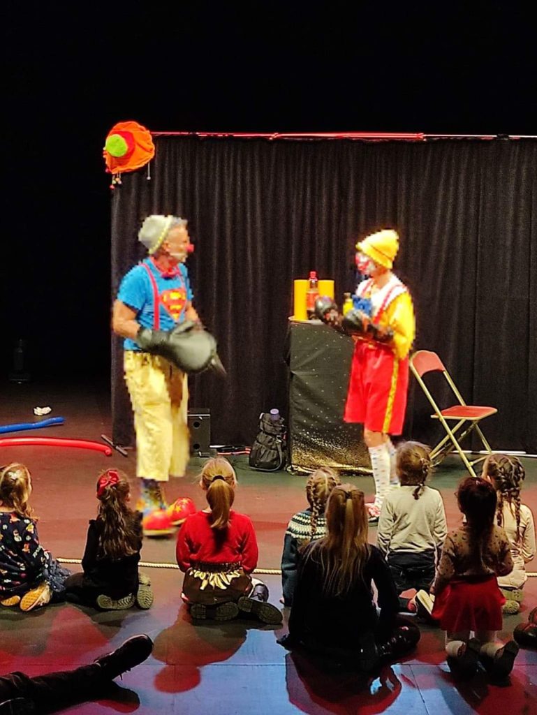 spectacle enfant Rennes participation enfants dynamique